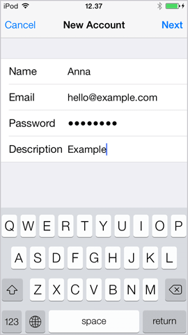 Entrez e-mail et mot de passe sur iPhone iOS 7.